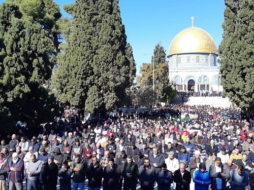 اقامه نماز جمعه ۴۰ هزار فلسطینی در مسجدالاقصی