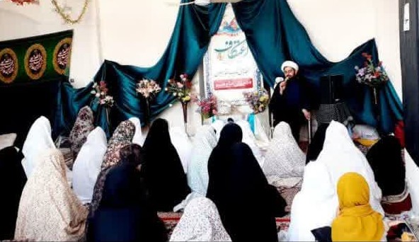 اعتکاف رمضانیه ویژه دختران نوجوان جهرمی برگزار شد