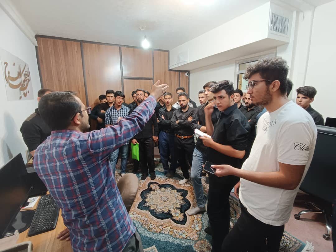 اهالی مسجد در استان های فارس و هرمزگان از کانون «دوستان آسمانی» بازدید کردند