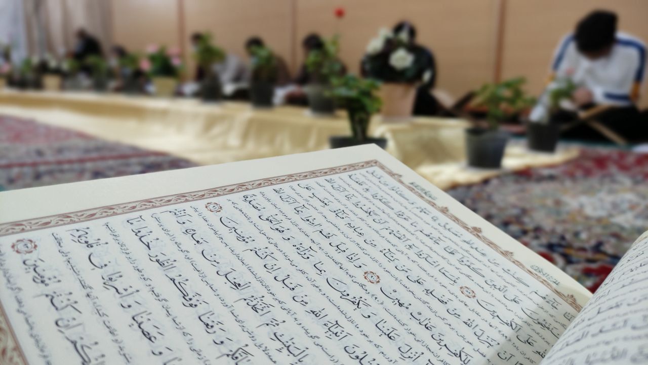 ۳۰ روز محفل باشکوه قرآنی همراه با جایزه در مسجد صاحب الزمان(عج)پاتاوه