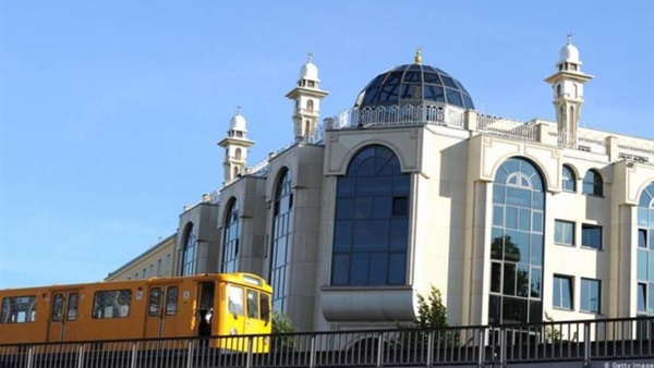 پخش اذان از بلندگوهای مسجدی در هامبورگ با آغاز ماه مبارک رمضان