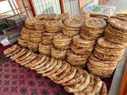 توزیع ۴ هزار قرص نان نذری به همت کانون فهما سدره المنتهی در شهرستان قدس