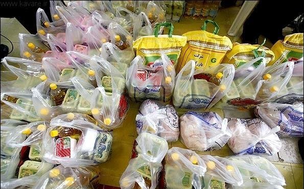 توزیع ۵۰ بسته معیشتی بین نیازمندان توسط کانون «سربازان ولایت» شیراز