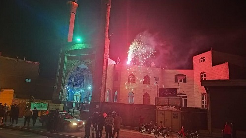 برپایی ایستگاه صلواتی و توزیع بسته معیشتی در مسجد امام حسین(ع) کوی فرهنگ زنجان