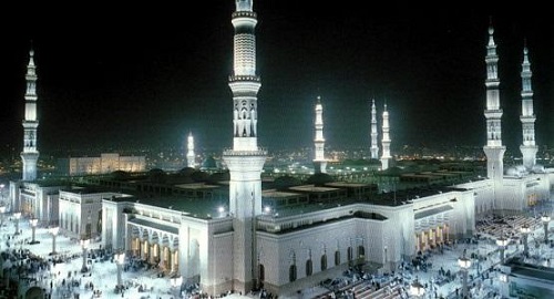 اقامه نخستین نماز جمعه ماه رمضان در مسجدالنبی(ص)