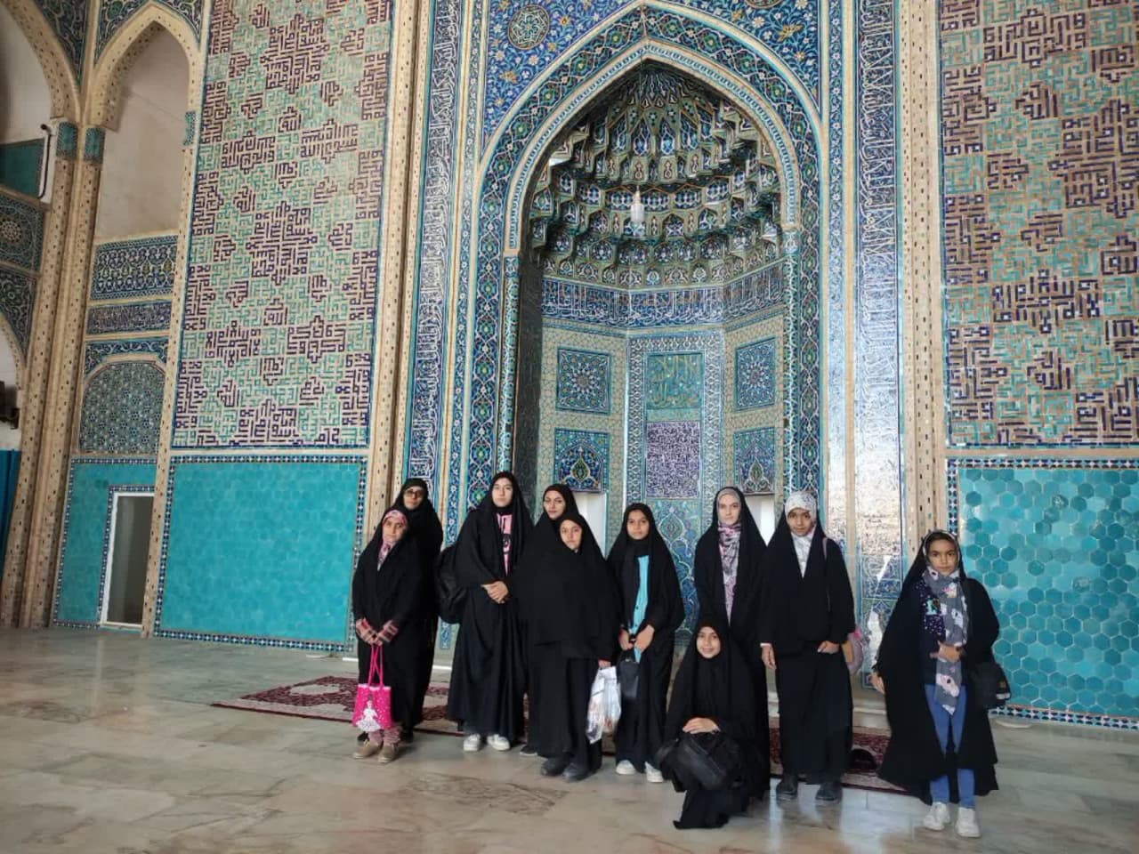 اردوی نیم روزه یزد گردی و بازدید از بافت تاریخی