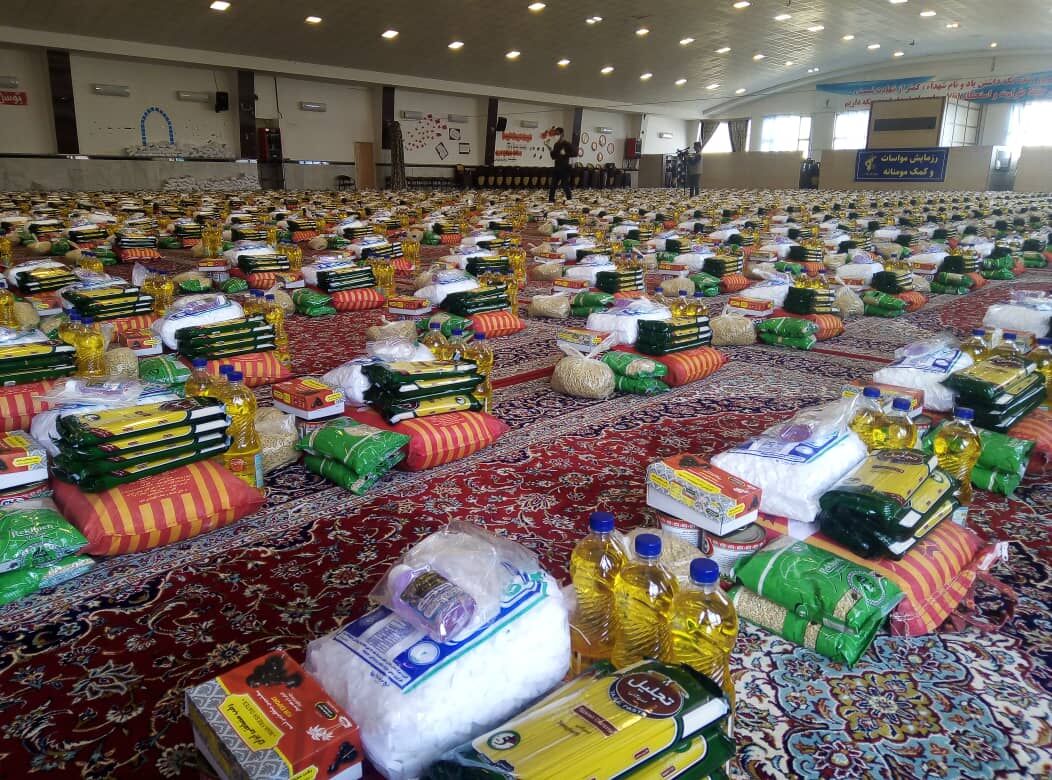 همدلی مساجد در لبیک به نهضت مواسات/ کمک مومنانه بچه‌های مسجد برای ماه صفر