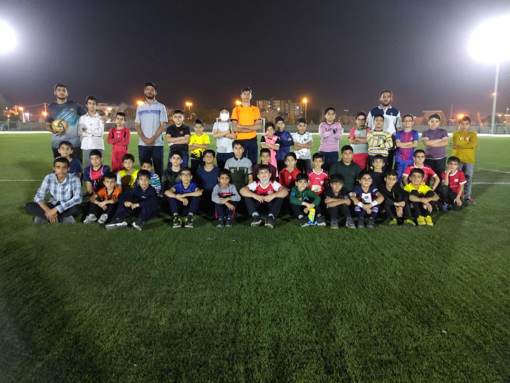 یک شب فوتبالی در کانون «دوستان آسمانی» جهرم