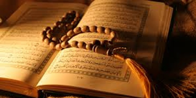 برگزاری کلاس های آموزش روخوانی و حفظ قرآن کریم در کانون «امام خمینی (ره)» شهر «مبارک آباد»