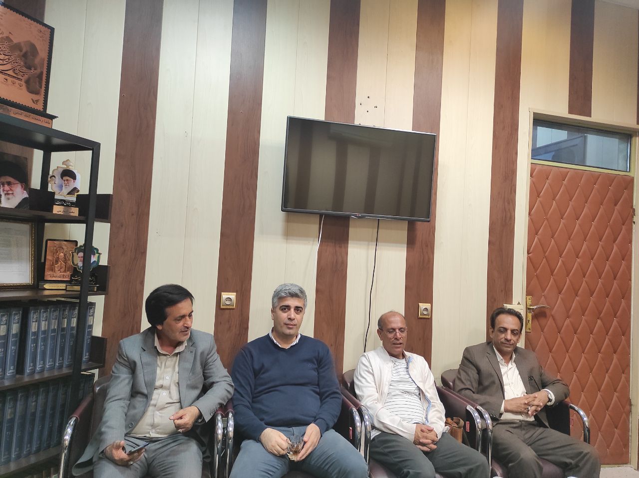 داوران سیزدهمین جشنواره تئاتر استانی جنوب کرمان عدالت را محور کار خود قرار دهند