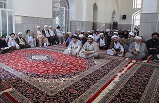 تولید و ارائه محتوای آموزشی و مذهبی به ائمه جماعات ویژه ماه مبارک رمضان