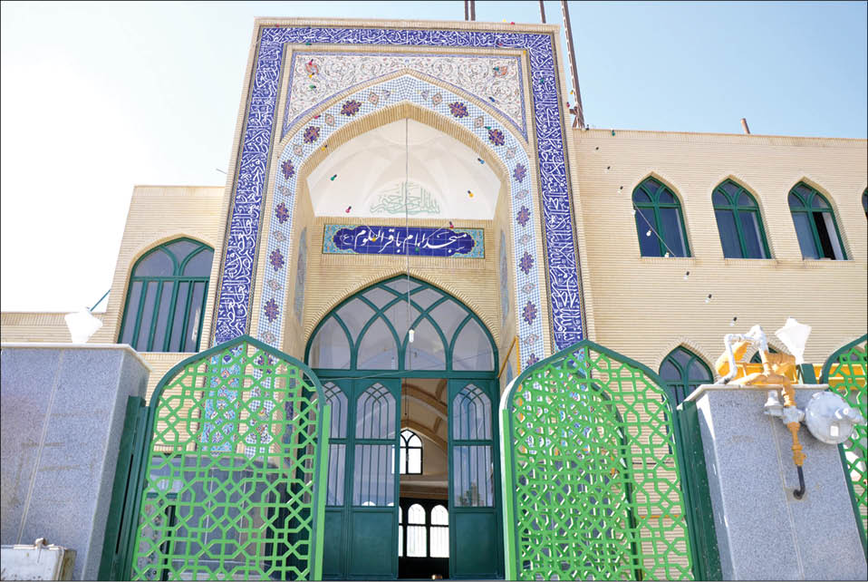 مسجدی که مروج سیره امام باقر(ع) در مبارزه با شبهات و انحرافات است
