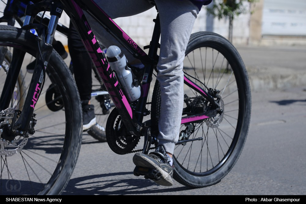 برگزاری مسابقه دوچرخه سواری در کانون «مسجد صاحب الزمان (عج)» گراش