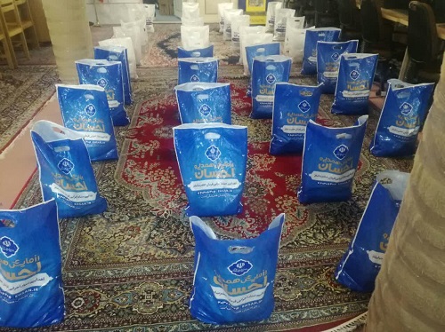 فصل دیگری از رزمایش همدلی و کمک مومنانه در مسجد امام حسین(ع) کوی فرهنگ زنجان