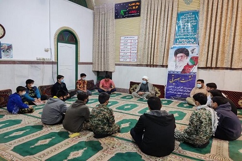مسجدی که با گفتمان دینی نوجوانان را آماده مقابله با جنگ نرم می کند