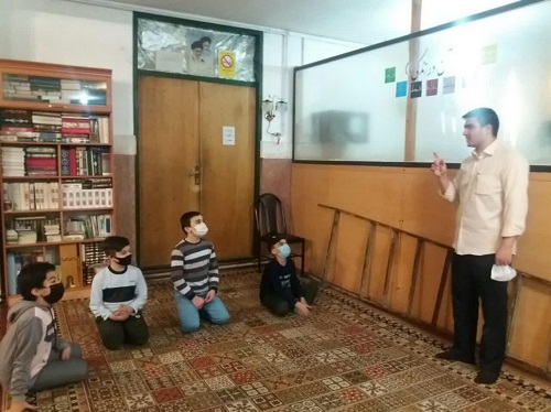 کلاس های آموزش مکبری نونهالان در مسجد النبی(ص) زنجان دایر است