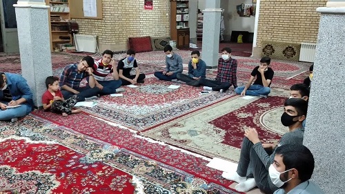 کمک بچه های مسجد ابوذر زنجان به نیازمندان به مناسبت اعیاد شعبانیه