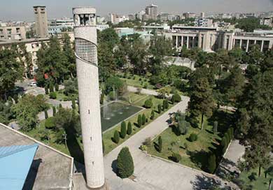 بزرگداشت ۹ دی در مسجد دانشگاه تهران